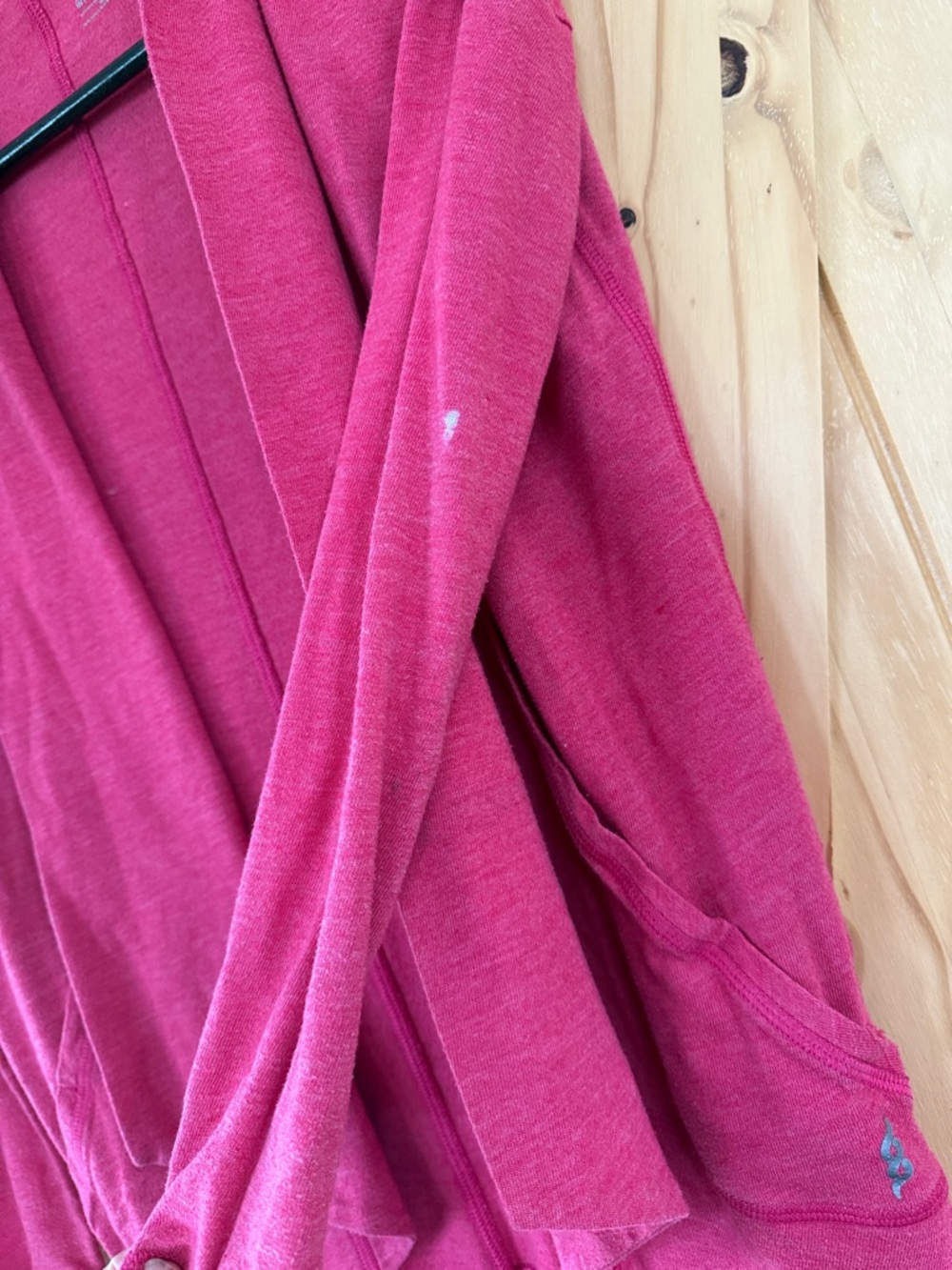 New Balance Women's Raspberry Open-Front Draped Cardigan - Picture 3 of 3
